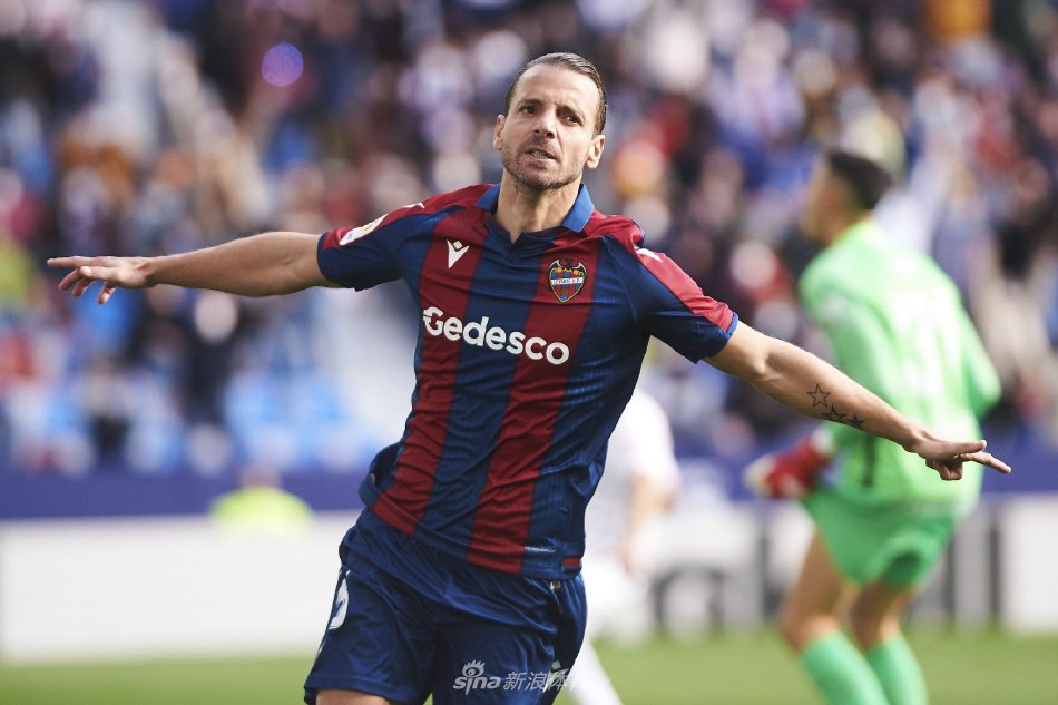 海港上下而 海港上下而